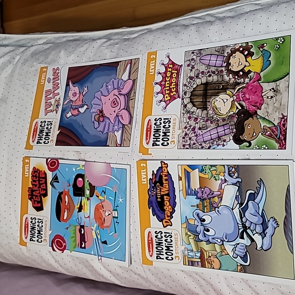 Set of 4 Melissa and Doug Phonics Comics Level 2